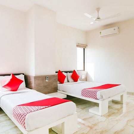 Hotel O Shiv Vatika Banquet & Rooms Bhatha Exterior photo