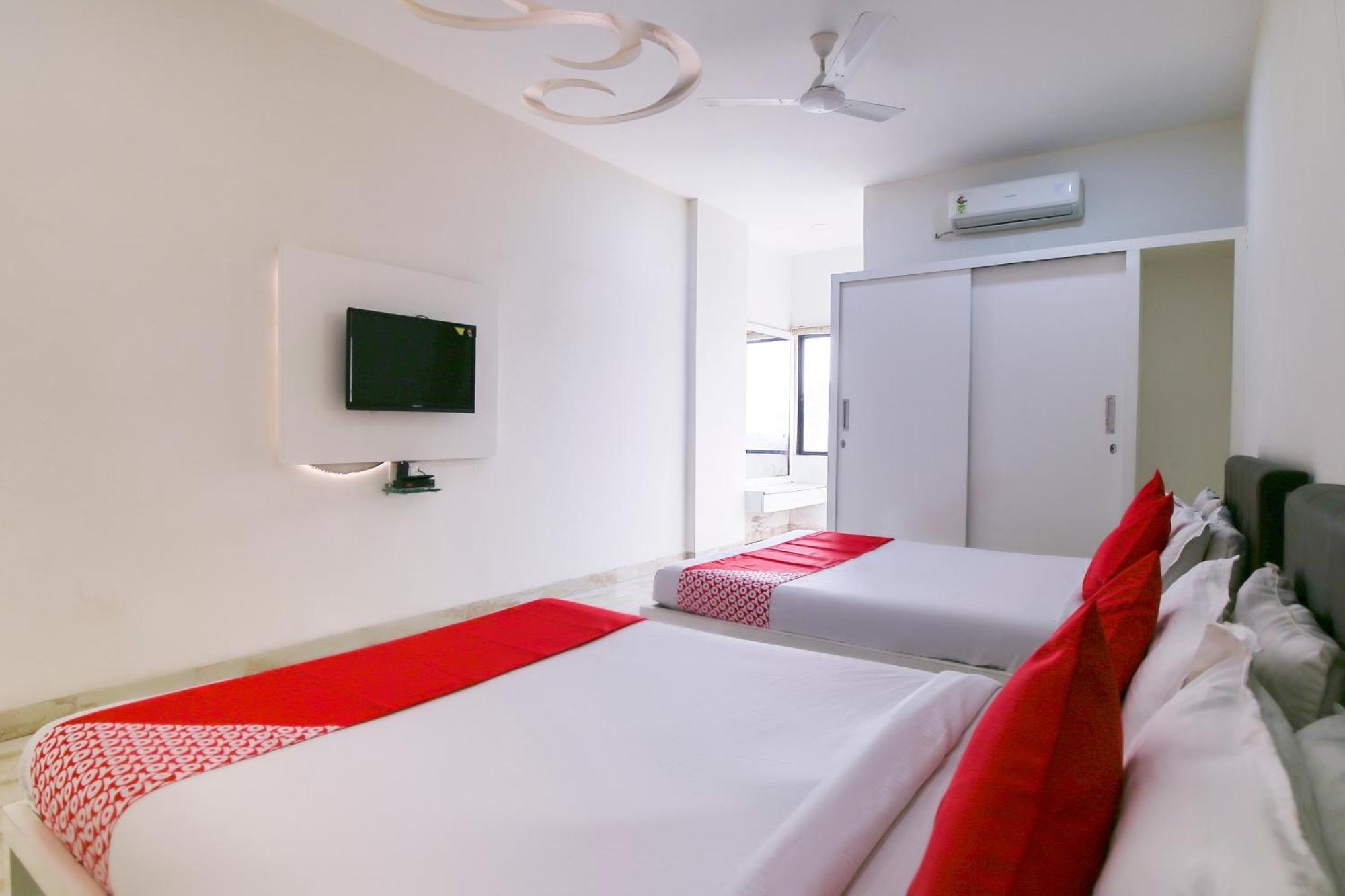 Hotel O Shiv Vatika Banquet & Rooms Bhatha Exterior photo