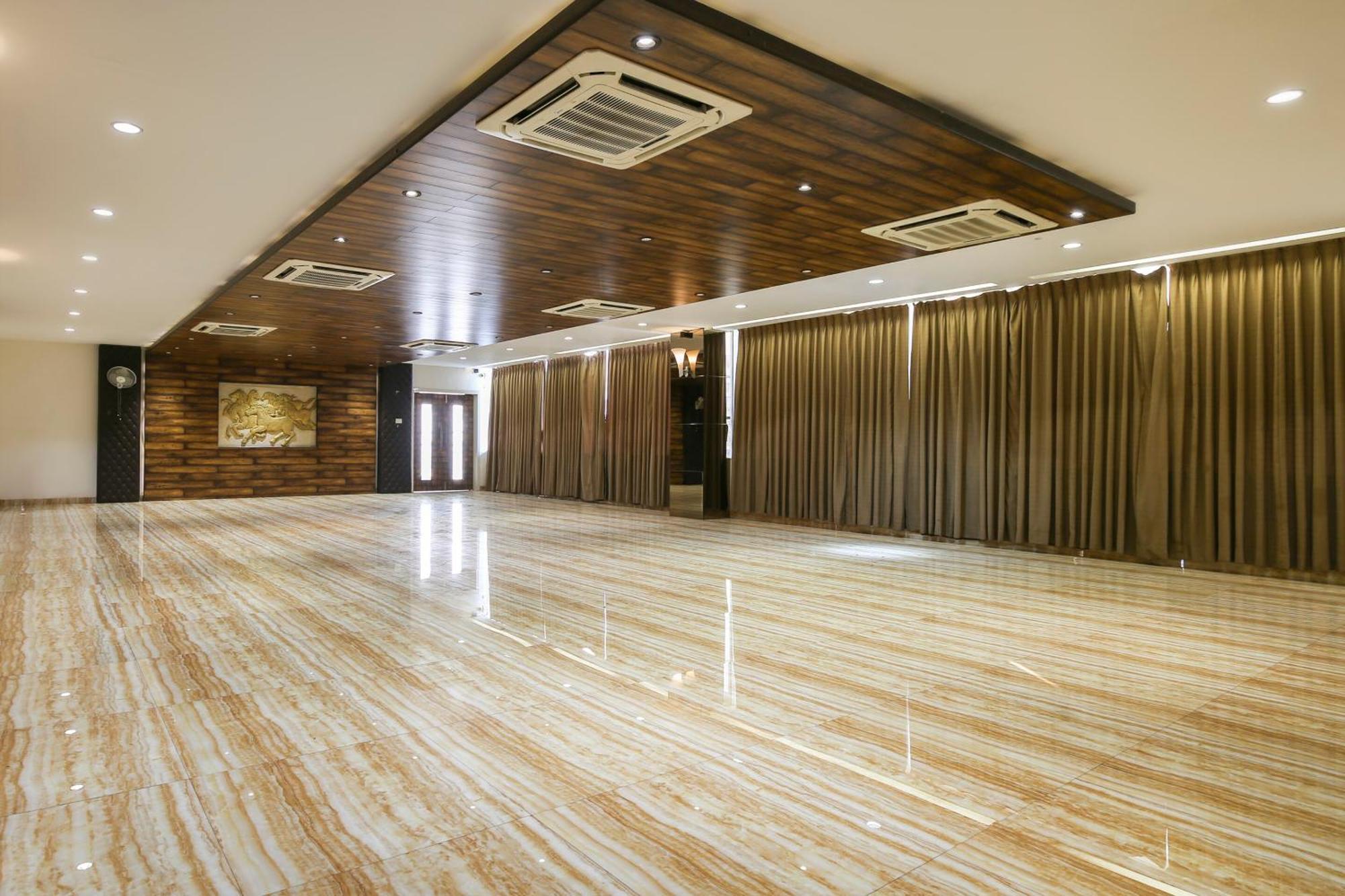 Hotel O Shiv Vatika Banquet & Rooms Bhatha Exterior photo